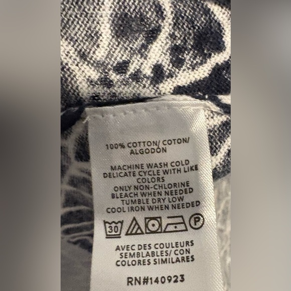 NWT LOFT Navy and White Floral Cardigan - Picture 4 of 5